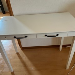 【急募】ホワイトデスク