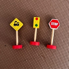木製電車と線路セット　お値下げ！！の画像