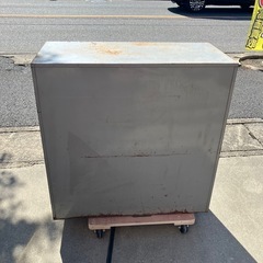 スチール棚の画像