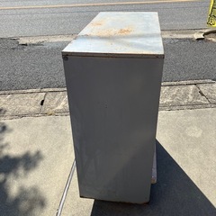 スチール棚の画像