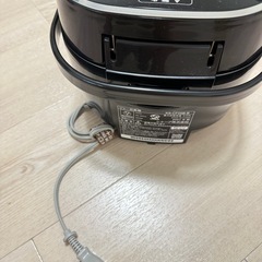 炊飯器　３合炊きの画像