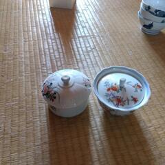 食器の画像