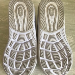 【NIKE /ナイキ 】エア マックス アクシス キッズシューズ ホワイト 16cmの画像