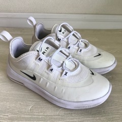 【NIKE /ナイキ 】エア マックス アクシス キッズシューズ...