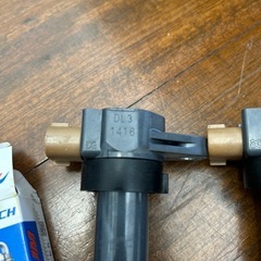 スズキ イグニッションコイル2本＆スパークプラグ1本 の画像
