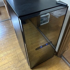 お話し中　
ワインセラー