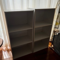 白い3段棚差し上げますの画像