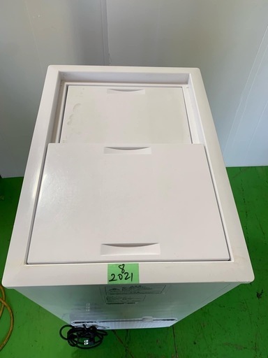 【2021年製】三ツ星貿易  冷凍ストッカー 58L  KF-58SL