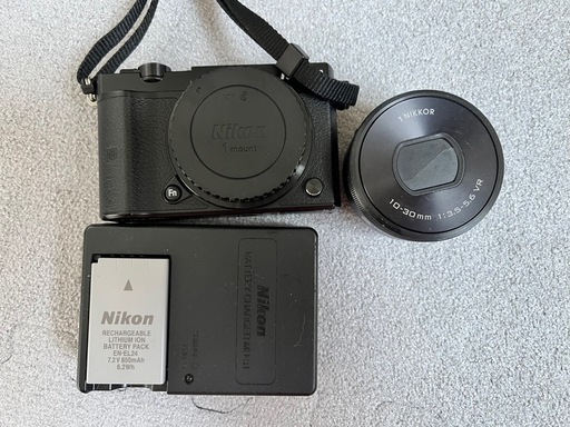 Nikon J5ミラーレスカメラ