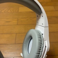 サイバーガジェット CY-P5GMHS-WHゲーミングヘッドセット （PS5用）の画像