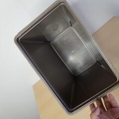 定価2,980円　EARTHpeace　ゴミ箱　25リットルの画像