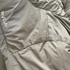 【2月末まで】ルーカ　RVCA  ダウンジャケットの画像