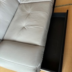 ソファーベッドの画像