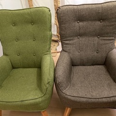 ※茶色は受け渡し者決まりました。黄緑のみお譲り可能。　1人がけソファの画像