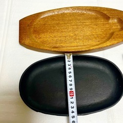 ステーキ皿　鉄板の画像