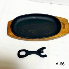 ステーキ皿　鉄板の画像