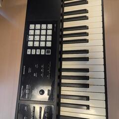 Roland FA-08 ピアノタッチ(調整スタンド、ペダル付)の画像