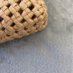 【値下げしました】サコッシュ　スマホホルダー　収納かごの画像