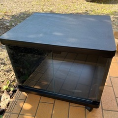 テレビ台