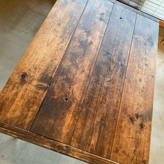 4人用　テーブル　
の画像