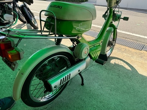 スージー　fa50 バイク屋さんに　展示中