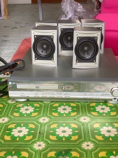 プロジェクター　サウンドシステム