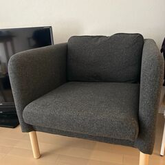 1人掛ソファ IKEA VISKABACKA ヴィスカバッカ パーソナルチェア, グンナレド ダークグレーの画像