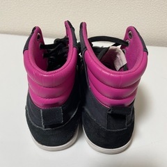 hummel ハイカットスニーカー 黒/ピンク 23.0cmの画像