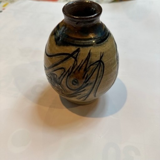 人間国宝　金城次郎　壺屋焼　一輪挿し