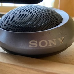 グッドデザイン賞を受賞したSONYの肩載せ型アクティブスピーカーの画像