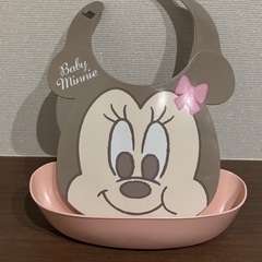 【未使用品】食事用エプロン　ディズニーの画像