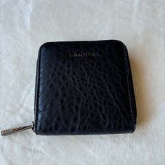 EMODA ファスナー二つ折り財布