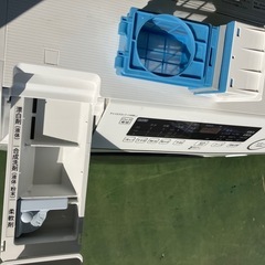 【予約必須】ドラム式電気洗濯乾燥機10kg、左開きの画像