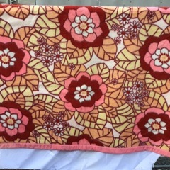 花柄アクリル毛布　　ピンク　昭和　レトロ柄の画像