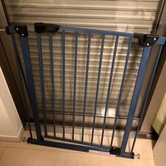 ベビーゲート 青