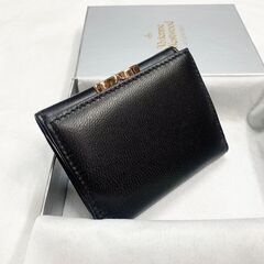Vivienne Westwood ヴィヴィアンウエストウッド　三つ折り財布の画像