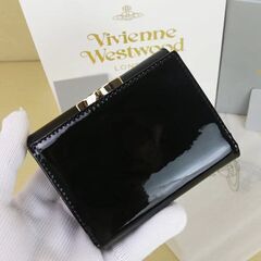 Vivienne Westwood ヴィヴィアンウエストウッド　三つ折り財布の画像