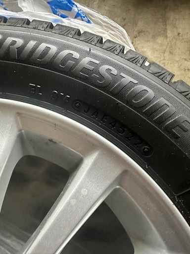中古ブリヂストンVRX3　155/65R14  
