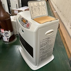 🌟激安‼️コロナ石油ファンヒーター　KCF-3212Y の画像