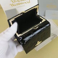 Vivienne Westwood ヴィヴィアンウエストウッド　三つ折り財布の画像