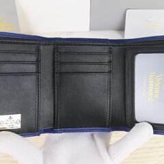 Vivienne Westwood ヴィヴィアンウエストウッド　三つ折り財布の画像