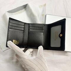 Vivienne Westwood ヴィヴィアンウエストウッド　三つ折り財布の画像