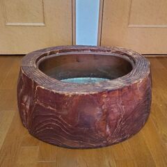 時代物の火鉢
