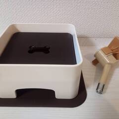 お値下げ【中古】ペット用食事台・給水器