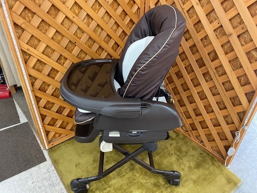 【愛品館 江戸川店】コンビ ネムリラ4キャス ATロッタ 電動ハイローチェア ID:110-024669-007