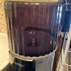 お掃除ロボ付きサーバーの画像