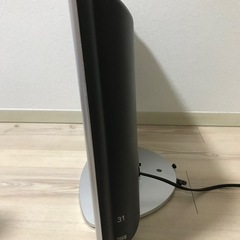 東芝　REGZA テレビの画像