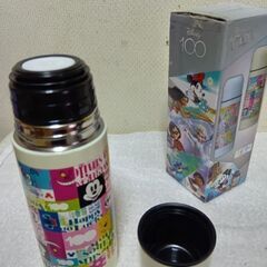 2割引きしました、ディズニー100 コップ付きステンレス製携帯用魔法瓶の画像
