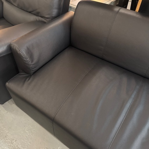 IKEA 2人用ソファ　ブラック