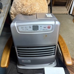 石油ファンヒーター　ダイニチ